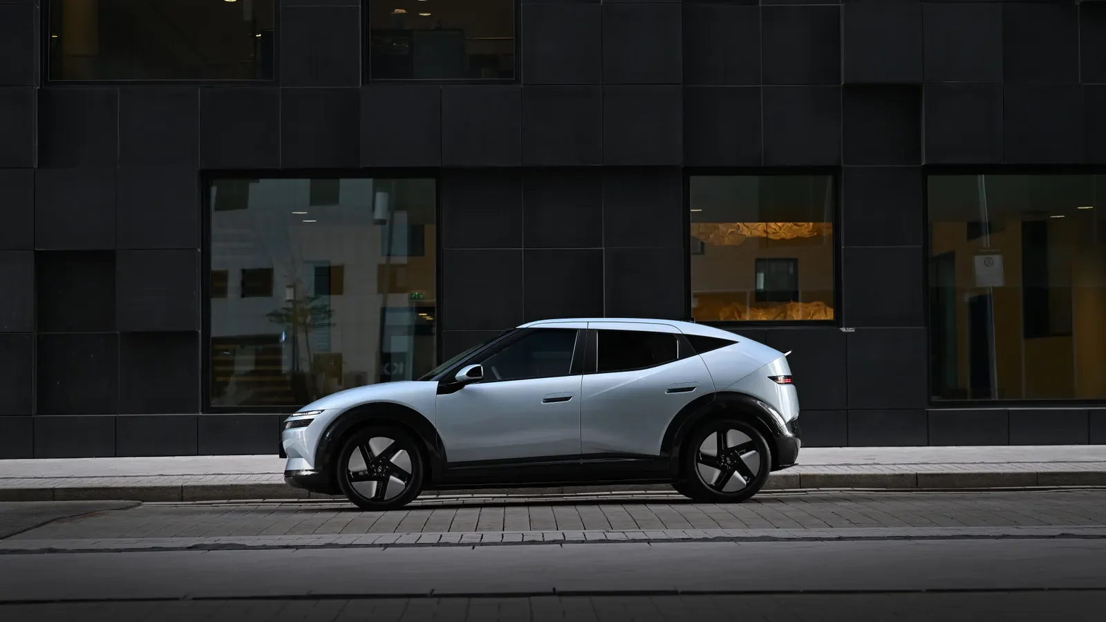 Hyundai IONIQ 3 – från 3 495 kr/mån